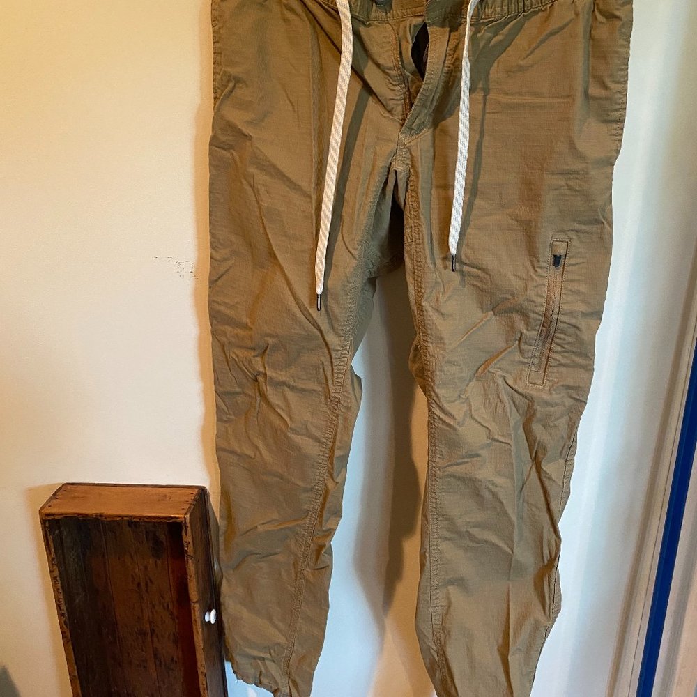 Vuori Ripstop Climber Pants Sz M